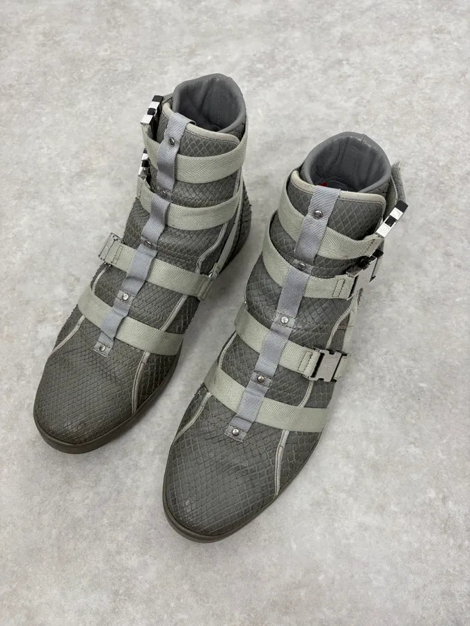 2010s Gucci Grey Avant-Garde Python Leather Buckles High Sneakers xnkBHop 3