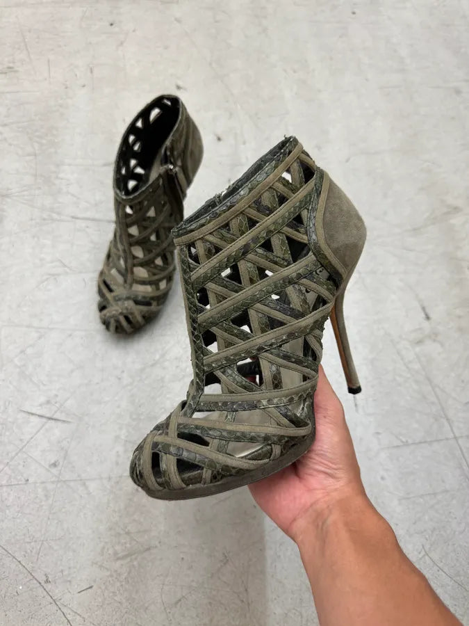 2010s Gucci Khaki Python Leather Strappy Caged Heels OrWHfwM 0