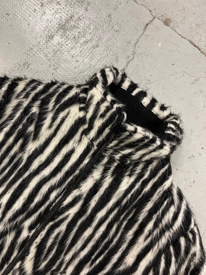 2010s Saint Laurent Black & White Cashmere & Mohair Bomber Jacket kbglbuT 4