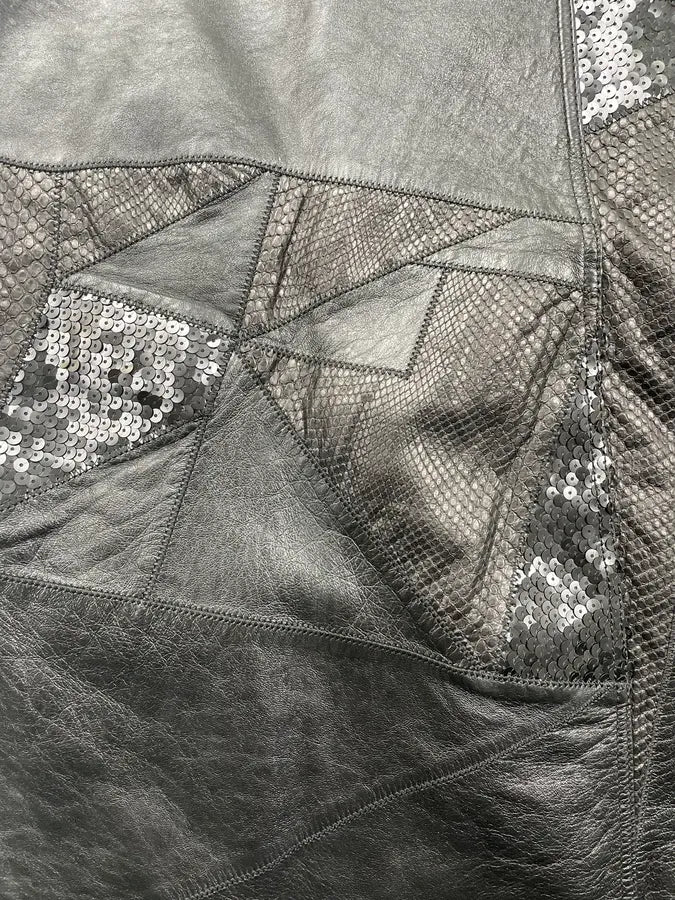 2010s Saint Laurent Black Leather Python & Sequin Cape Jacket xhqckpx 10