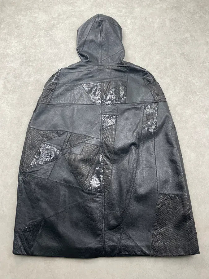 2010s Saint Laurent Black Leather Python & Sequin Cape Jacket xhqckpx 9