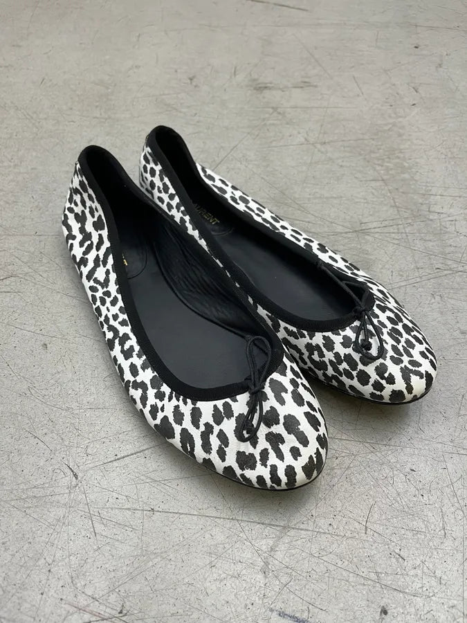 2010s Saint Laurent White Black Panther Flats CFktdai 1