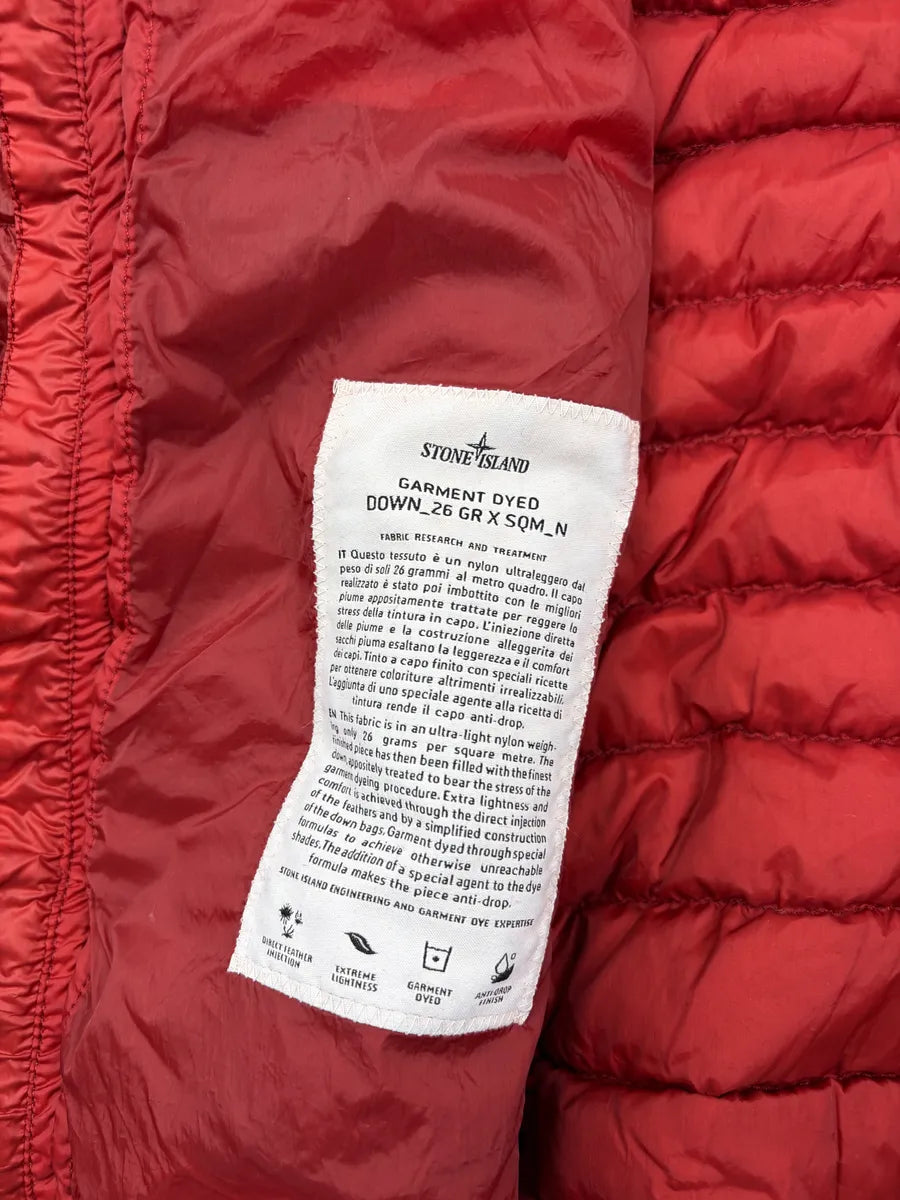 2010s Stone Island Red Nylon Quilted Dyed Down Jacket QgaRIED 8