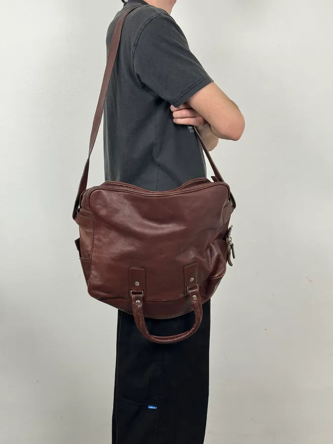 2012 Maison Margiela H&M Brown Upside Down Shoulder Leather Bag etmWqMD 1