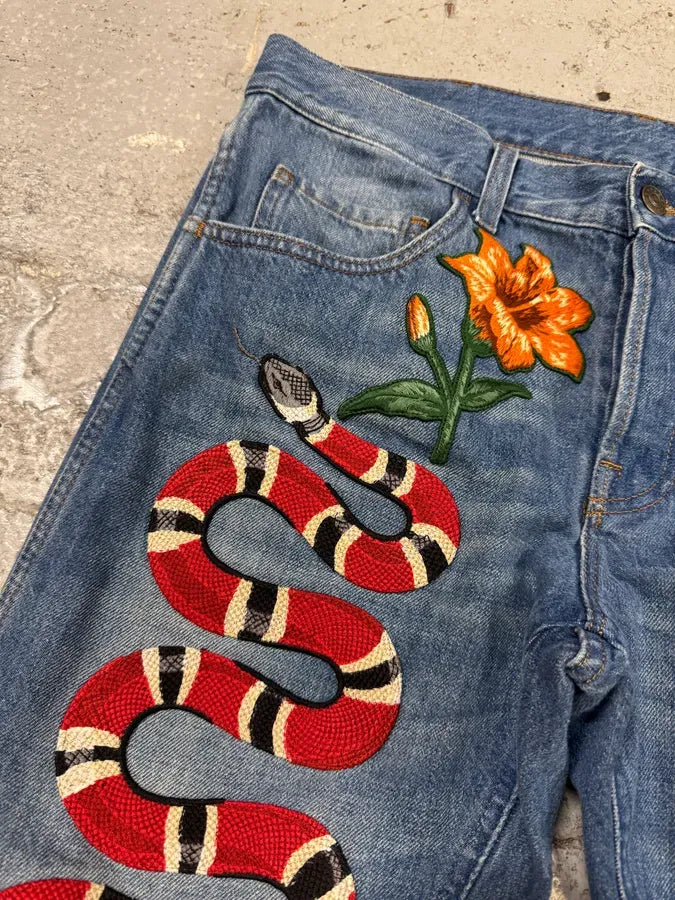 2016 Gucci Snake Emboired Denim Jeans CLoUytK 6