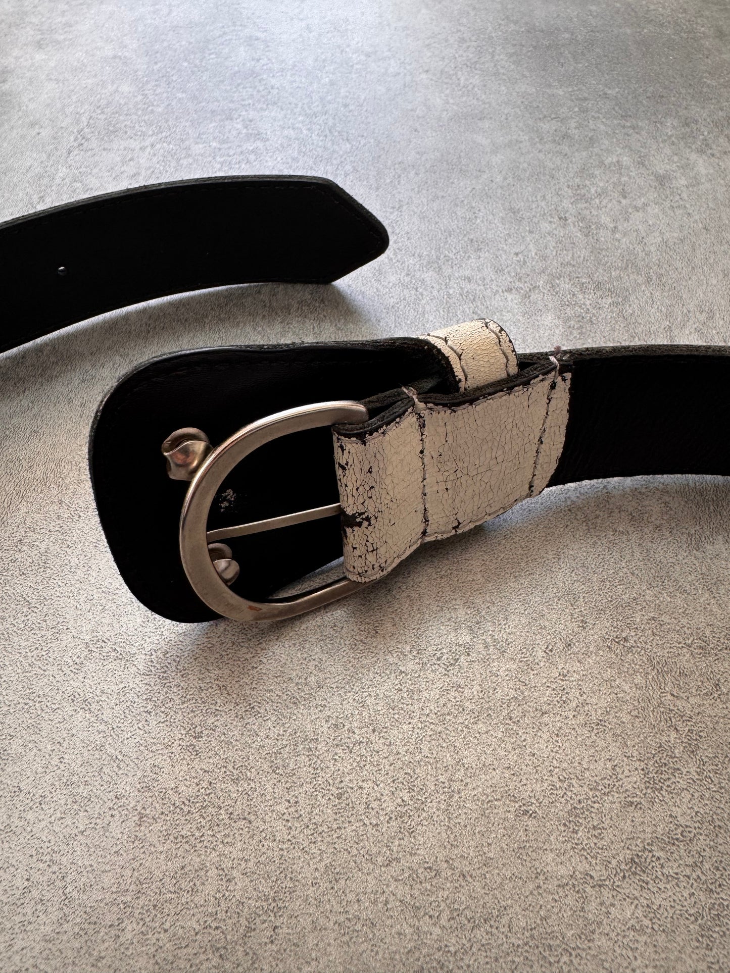 AW2012 Maison Margiela H&M Hand Painted White Cracked Re-edition Belt (OS)