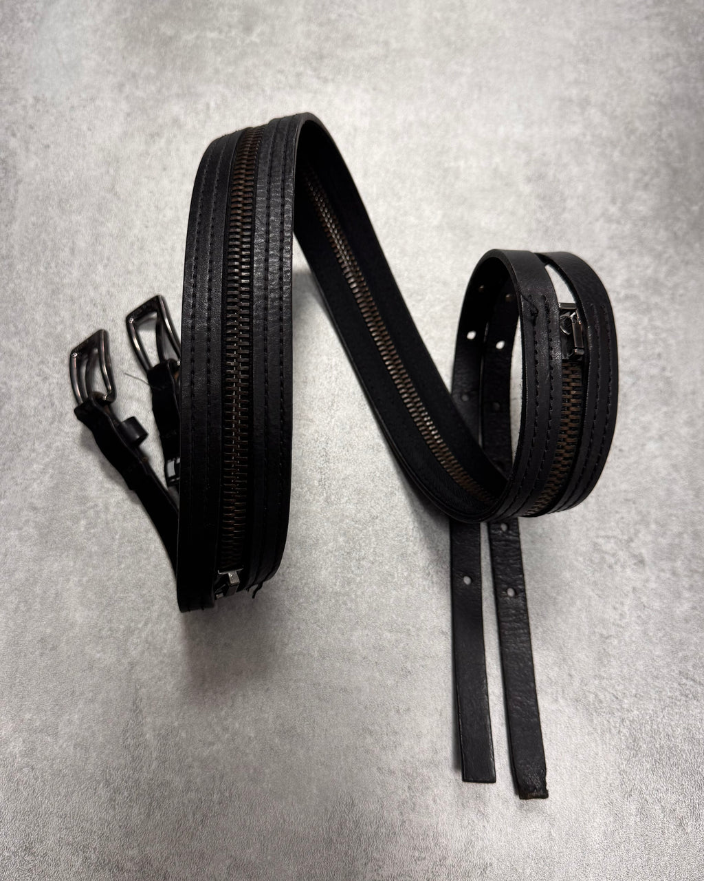 2000s Versace Full Zip Detachable Leather Belt