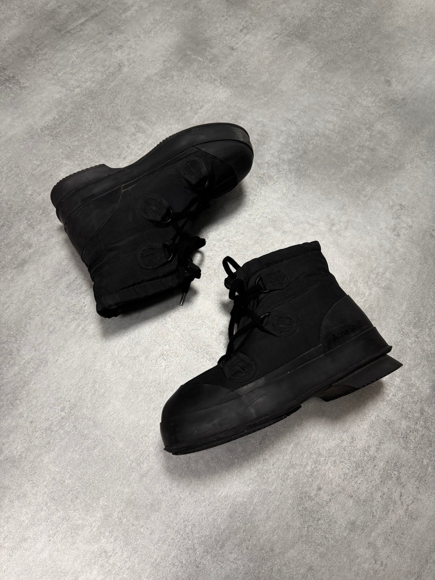 Acne Studios Chunky Lace Up Black Boots (40eu/us7)