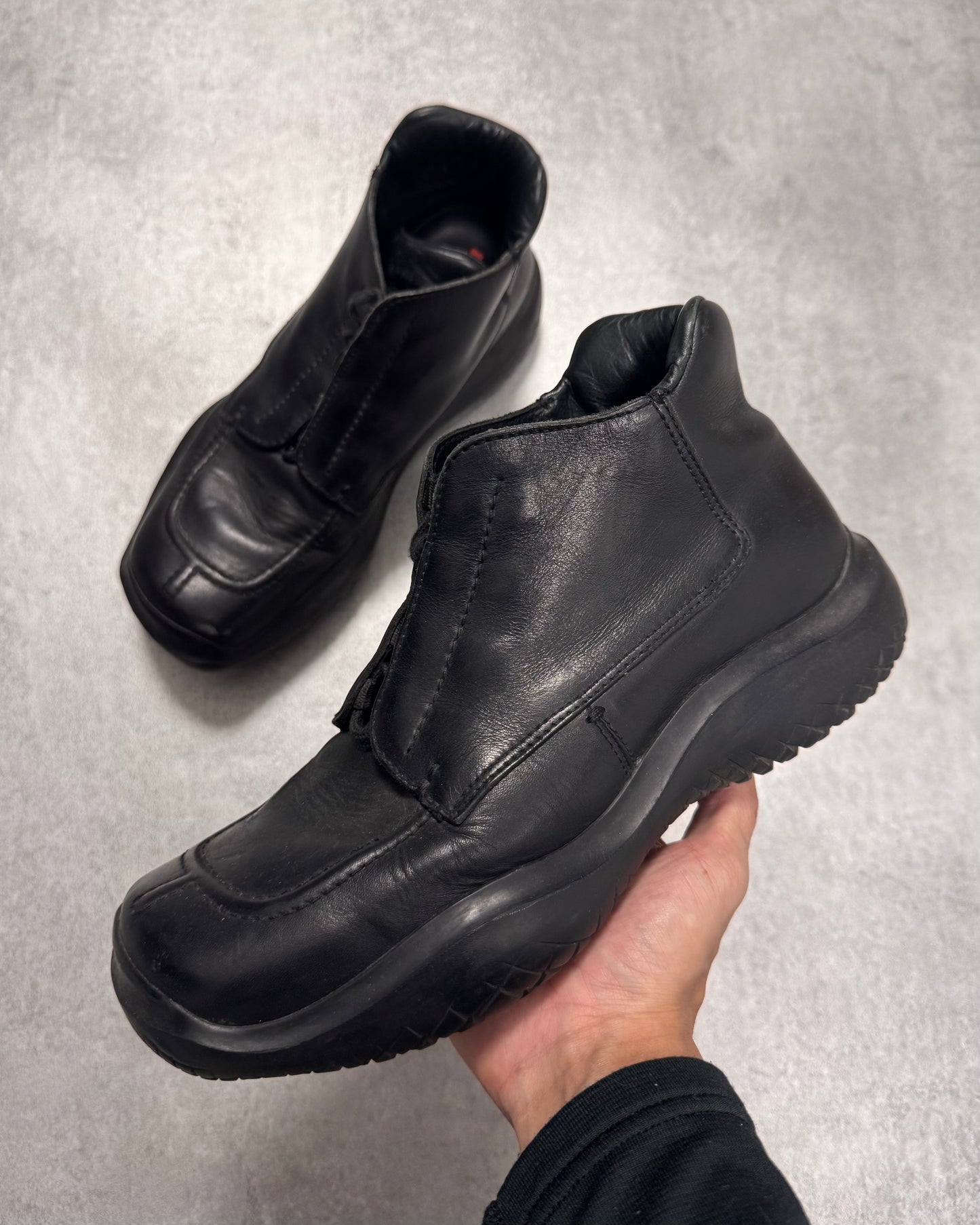 FW2000 Prada Vibram Hybrid Outdoor Black Leather Shoes (42eu/us8,5)