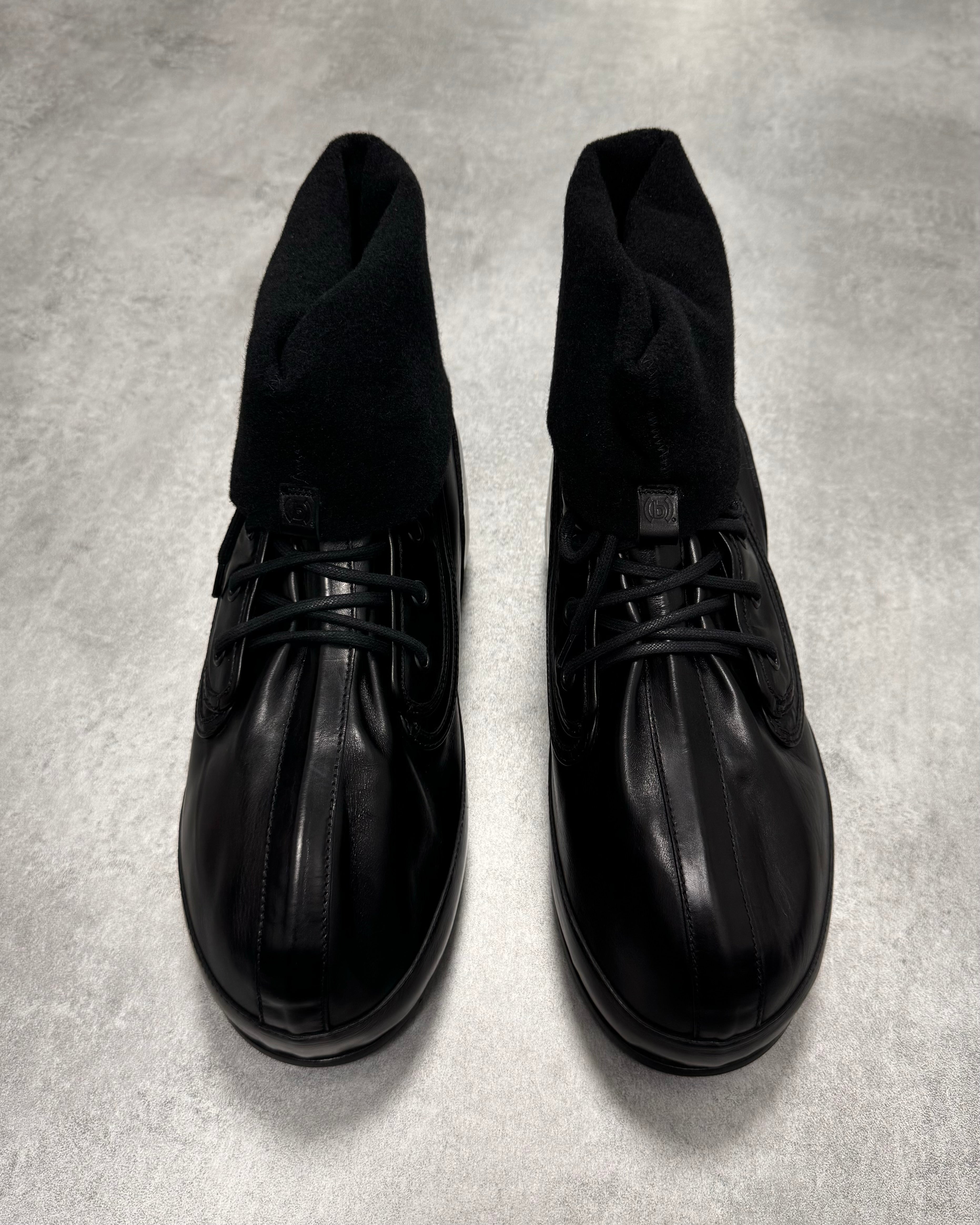 Givenchy (B).STROY Bunny Black Calf Leather Ankle Boots