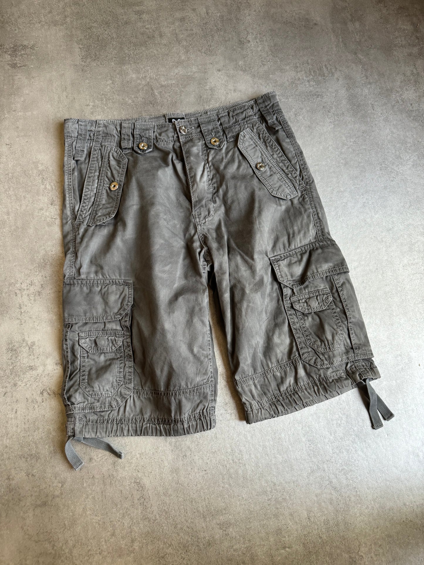 AW2006 Dolce & Gabbana Grey Brut Cargo Utility Shorts (M) - 3