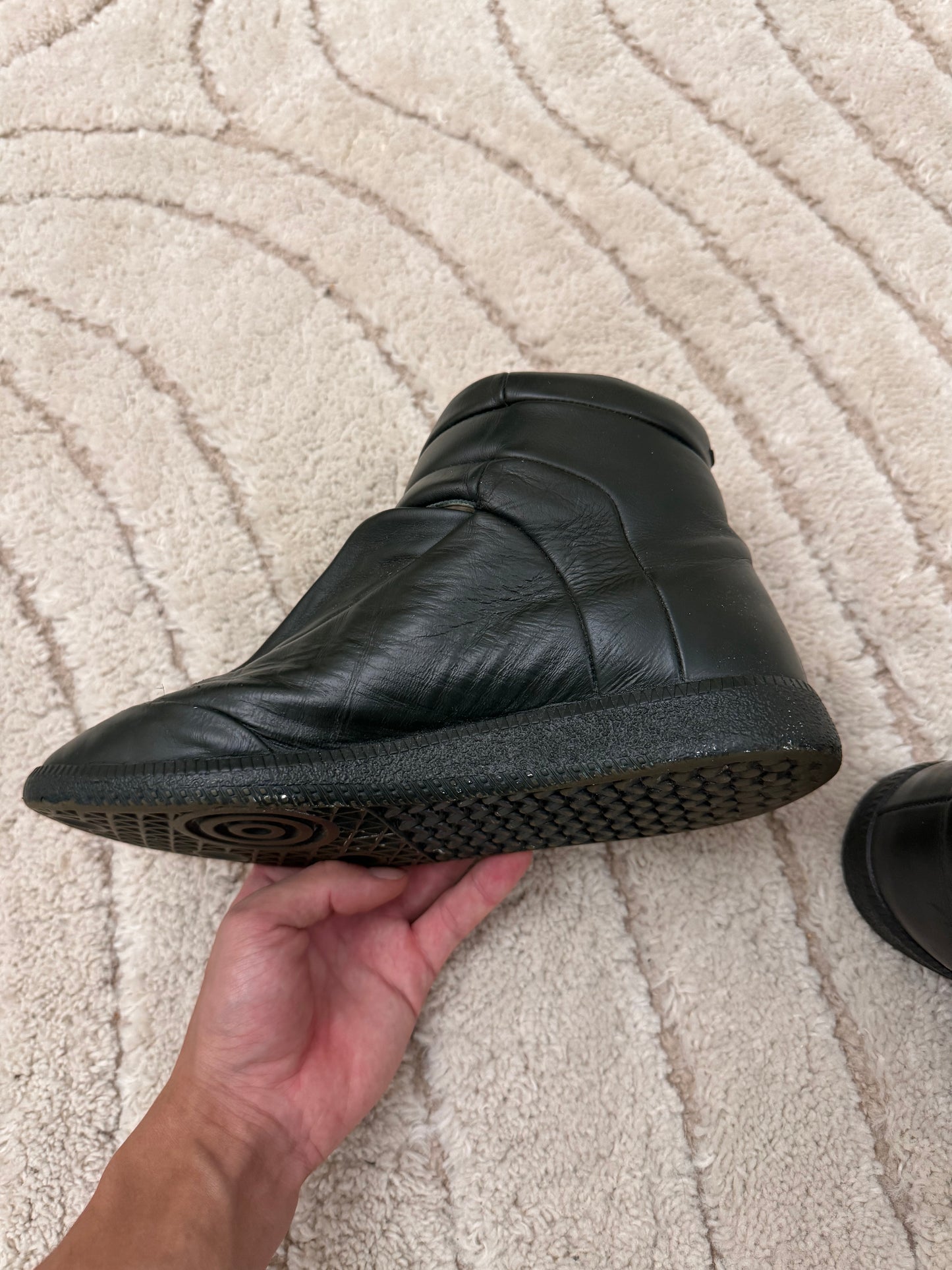 Maison Margiela 22 Future Leather High Sneakers (40eu/7us)