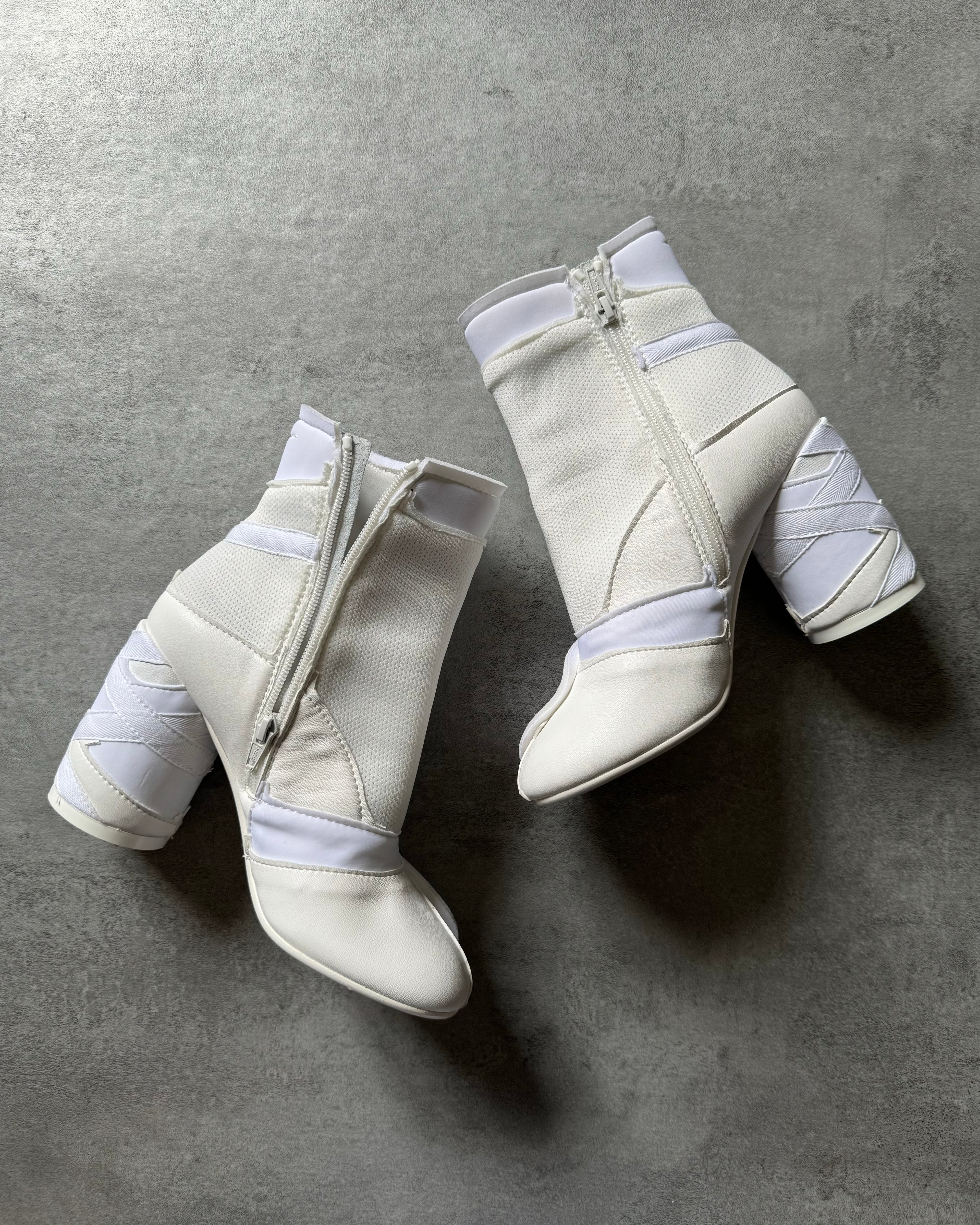 Maison Margiela MM6 White Racing Boots (38) - 4