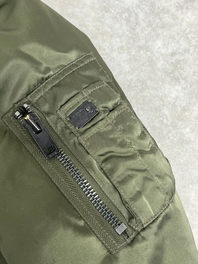 2000s Diesel Khaki Bomber Jacket AFIBLbN 8