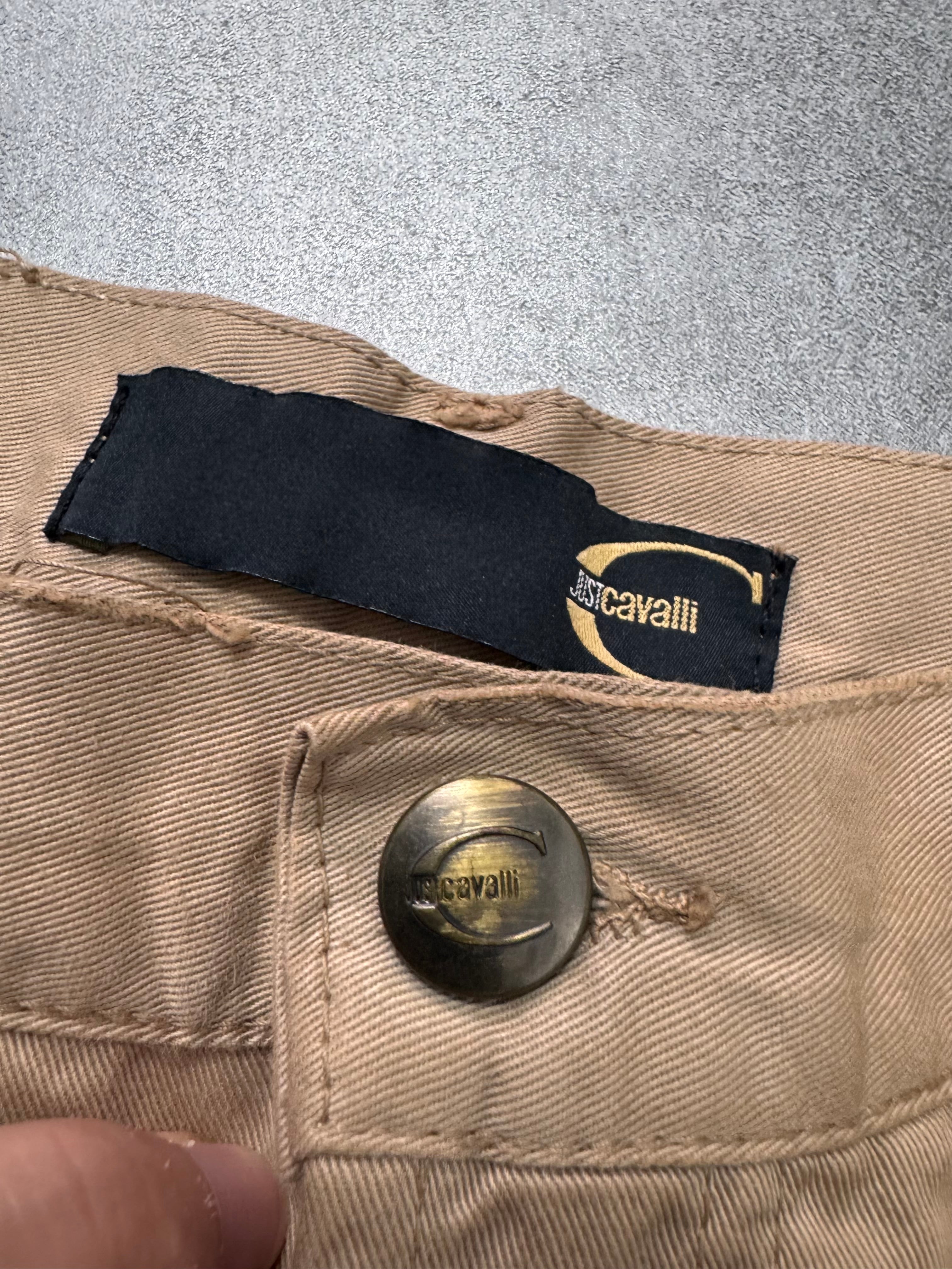 AW2004 Cavalli Geometrical Triangle Zipped Pockets Beige Skirt