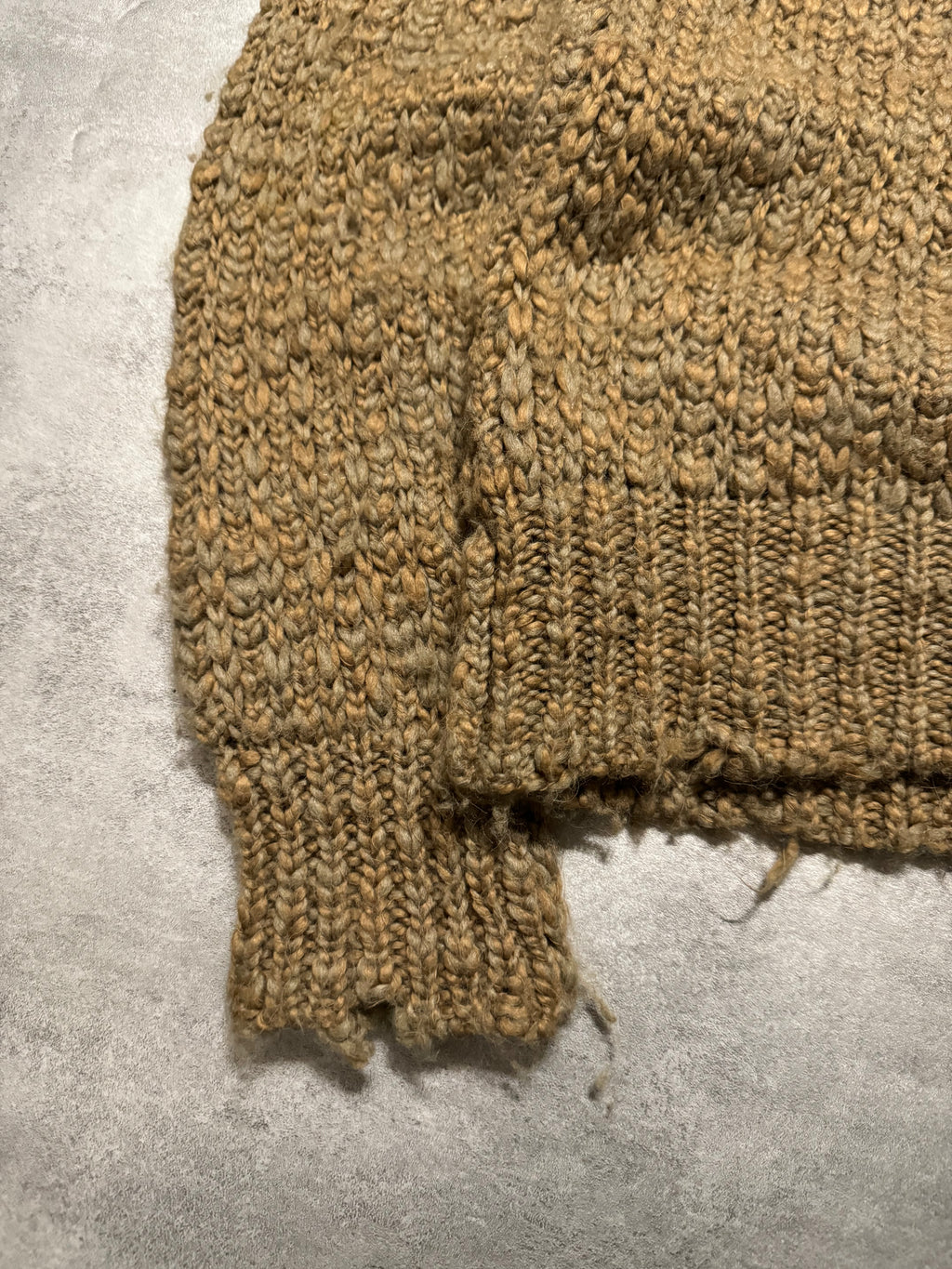 AW2008 Dolce & Gabbana Wool & Alpaga Buttoned Sweater (M/L) - 6