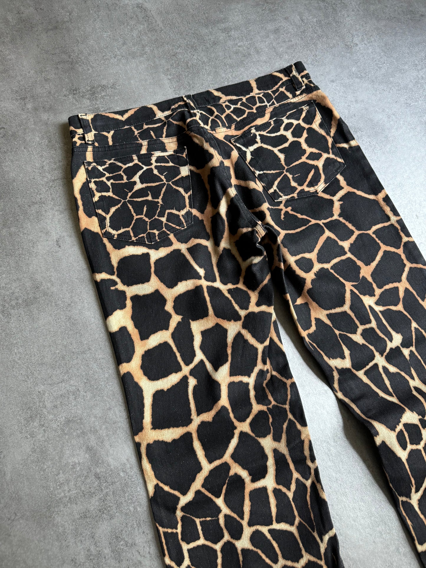 AW2000 Roberto Cavalli Seisma Guava Pants (M) - 3