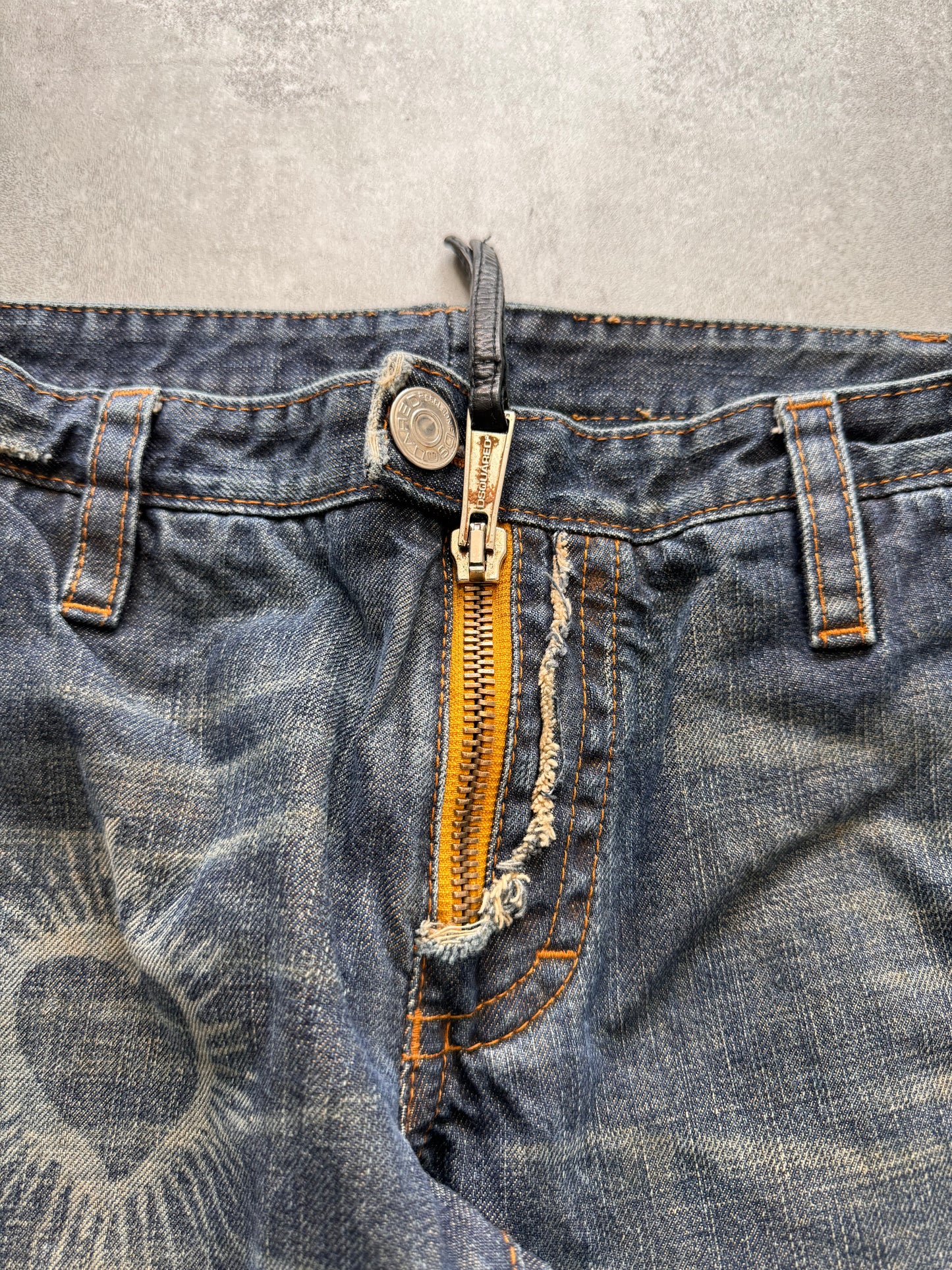 FW2005 Dsquared2 Jesus Lord Peace Jeans (S/M)