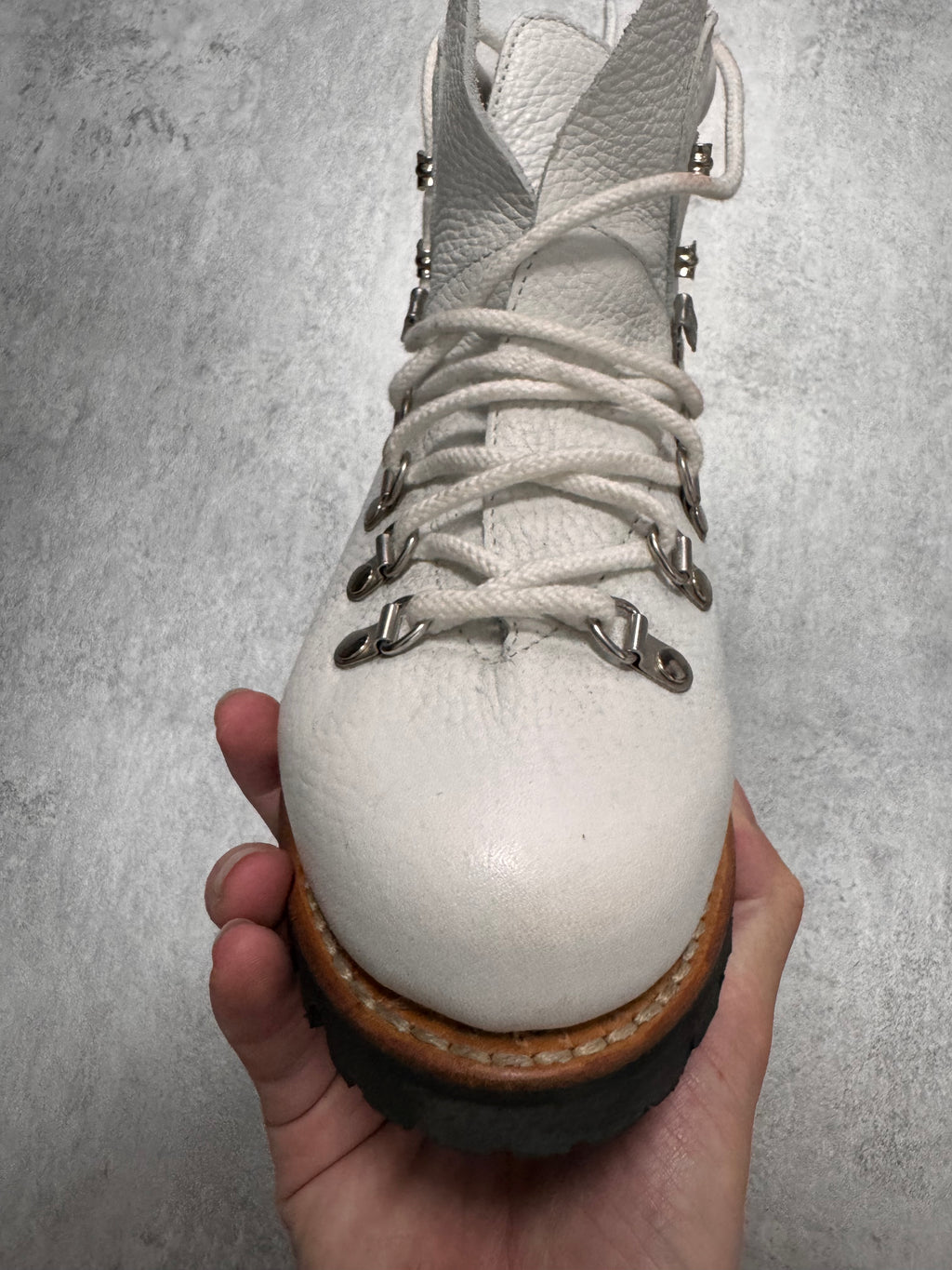 Paraboot Avoriaz Hiking White Grained Leather Boots