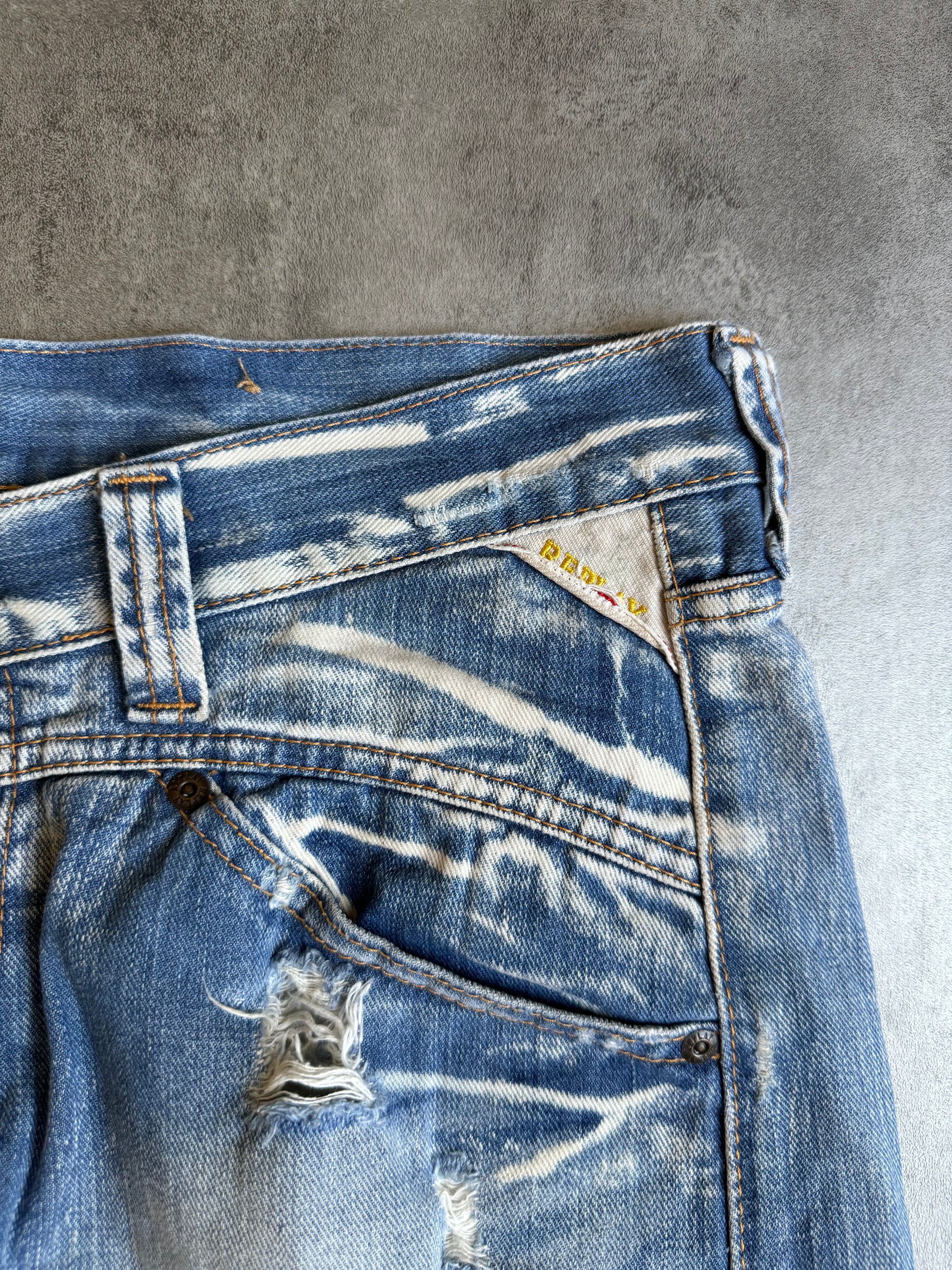 2000s Replay Distressed Straight Relaxed Jeans  (L) - 9