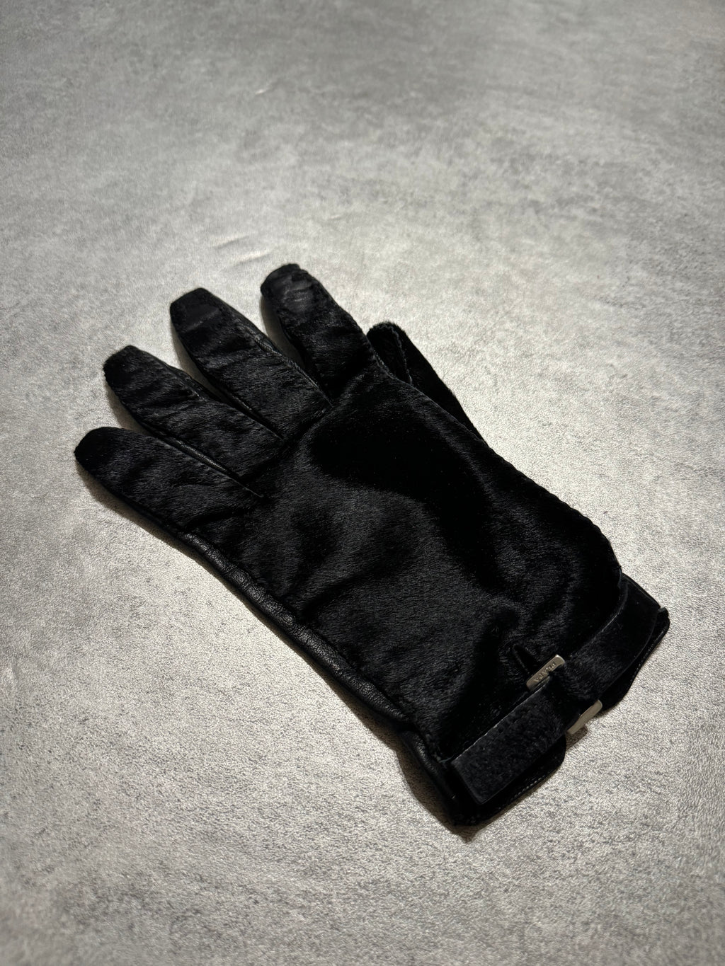 2000s Prada Black Pony Hair Leather Gloves (OS) - 8