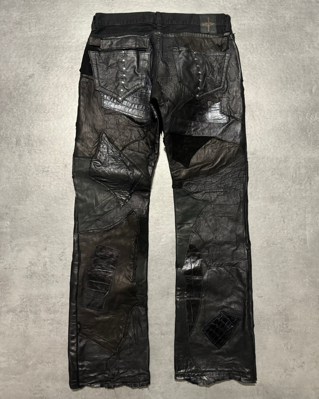 Artisanal Obscure Italian Lab Reworked Leather Crafted Black Pants (M/L) - 8