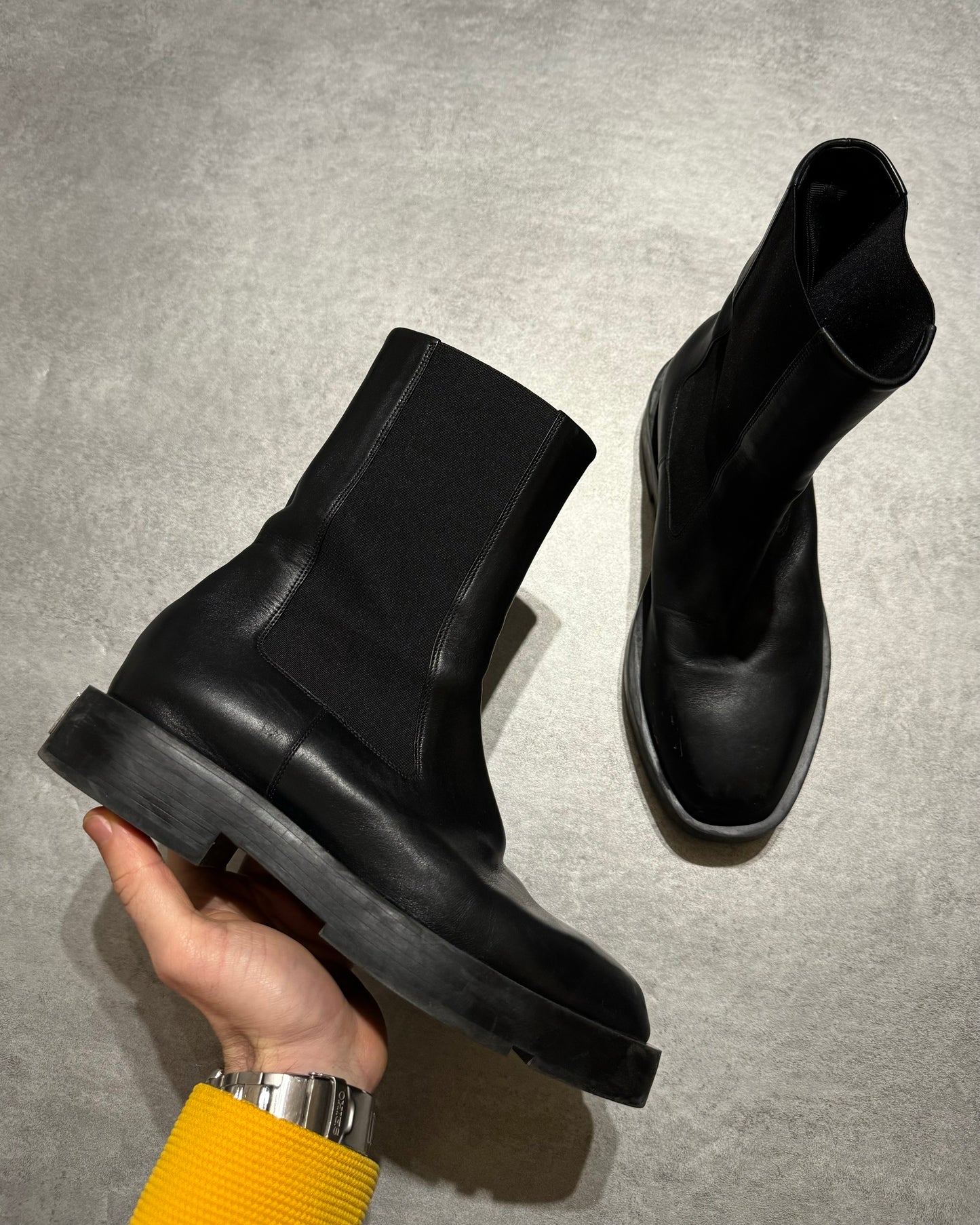 Givenchy Chelsea Black Calf Skin Leather Boots (40) - 1