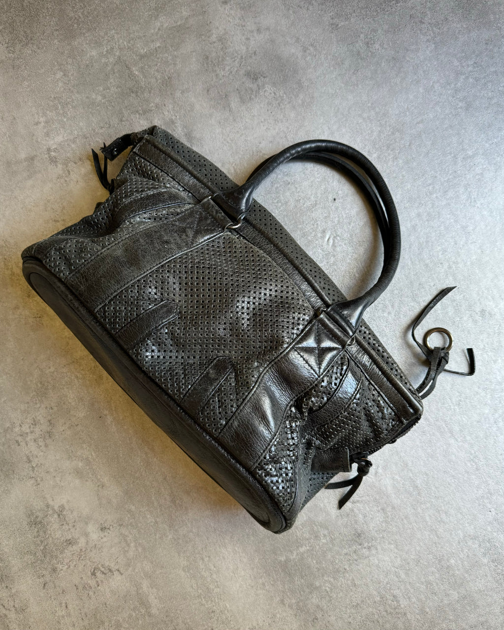 Issey Miyake Olive Archive Citizen Leather Bag  (OS) - 4