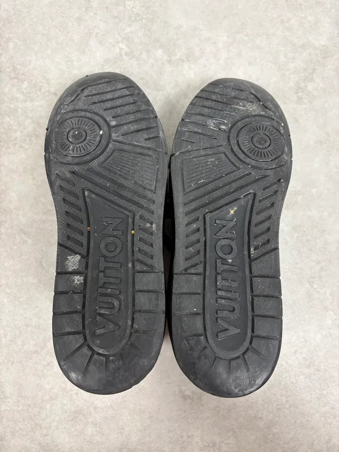 Louis Vuitton Black Suede Low-Top Sneakers kxpfBoq 7