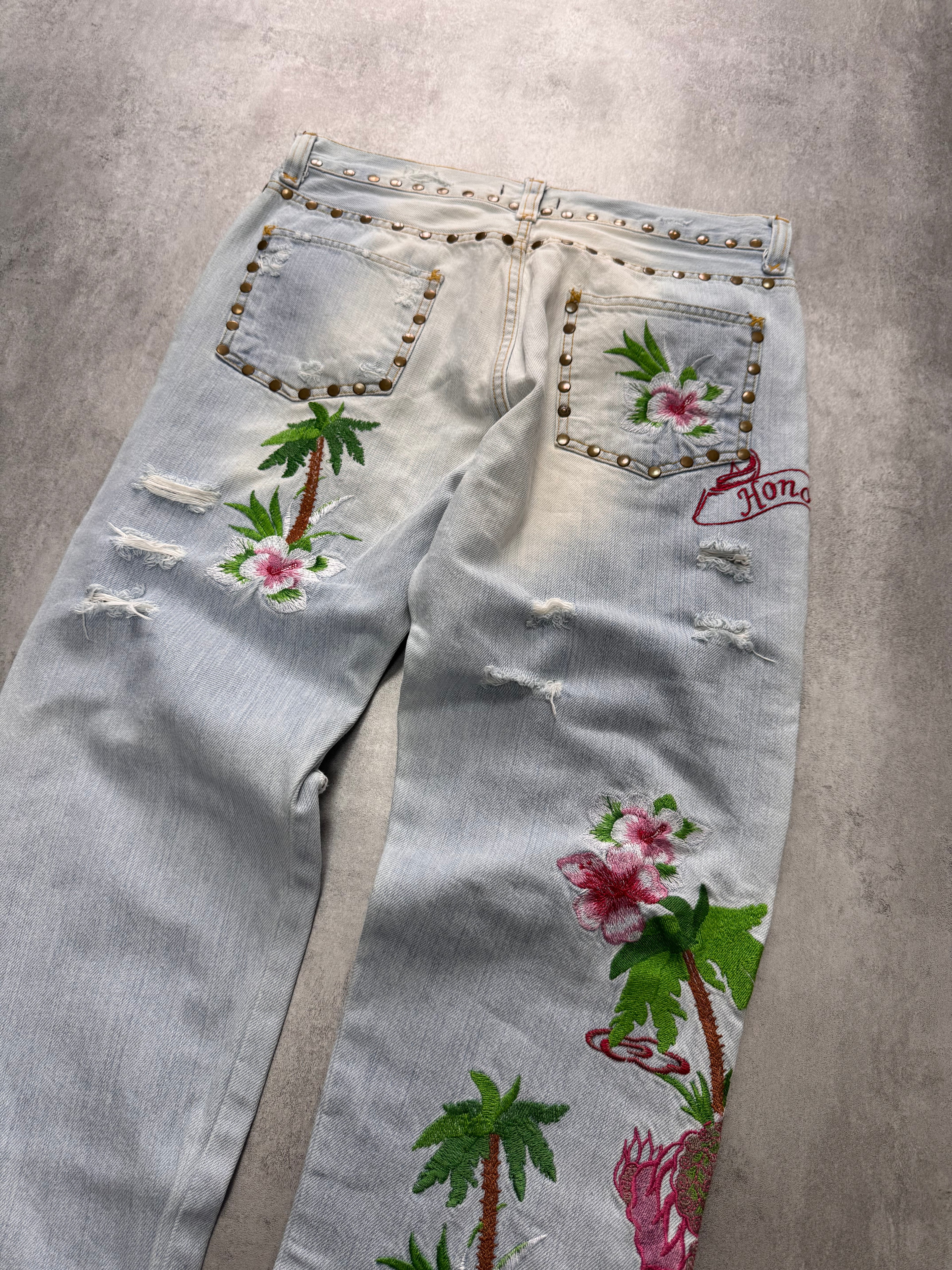 SS2006 Dolce & Gabbana Haiwai Honolulu Embroideries Distressed Denim Jeans