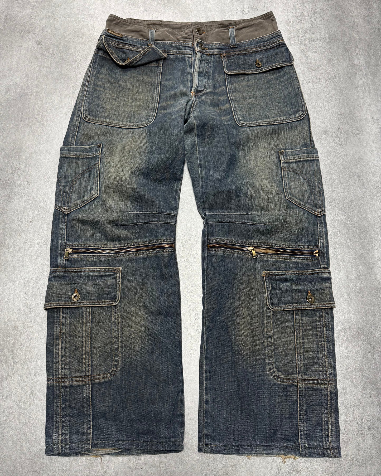 AW2003 Dolce & Gabbana Waisted Masterpiece Faded Denim Cargo (M)