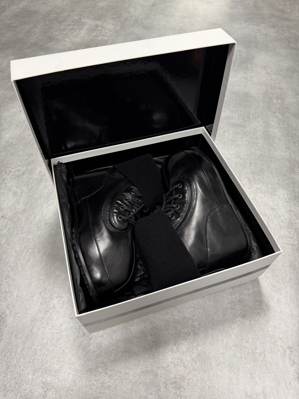 Givenchy (B).STROY Bunny Black Calf Leather Ankle Boots