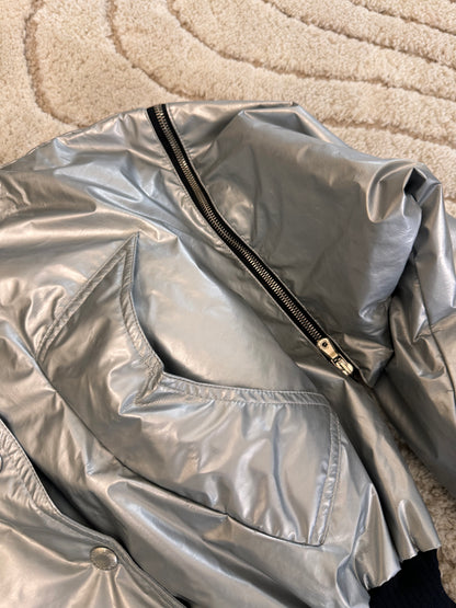 FW 2003 Dolce and Gabbana Silver Cropped Zip Puffer Jacket (XS)