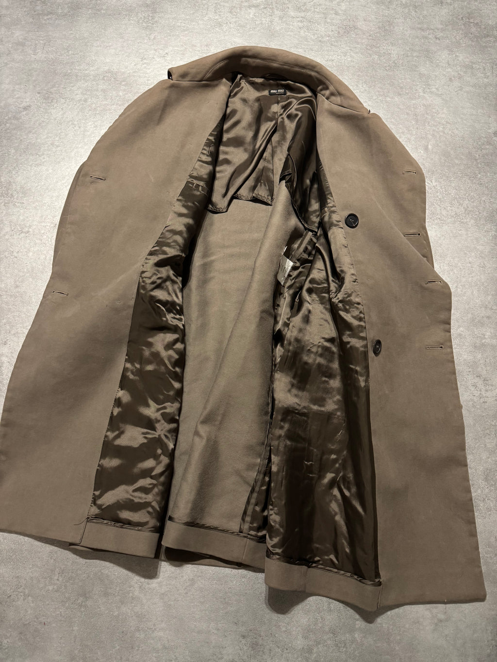 AW2006 Miu Miu Beige Buttoned Trench Coat