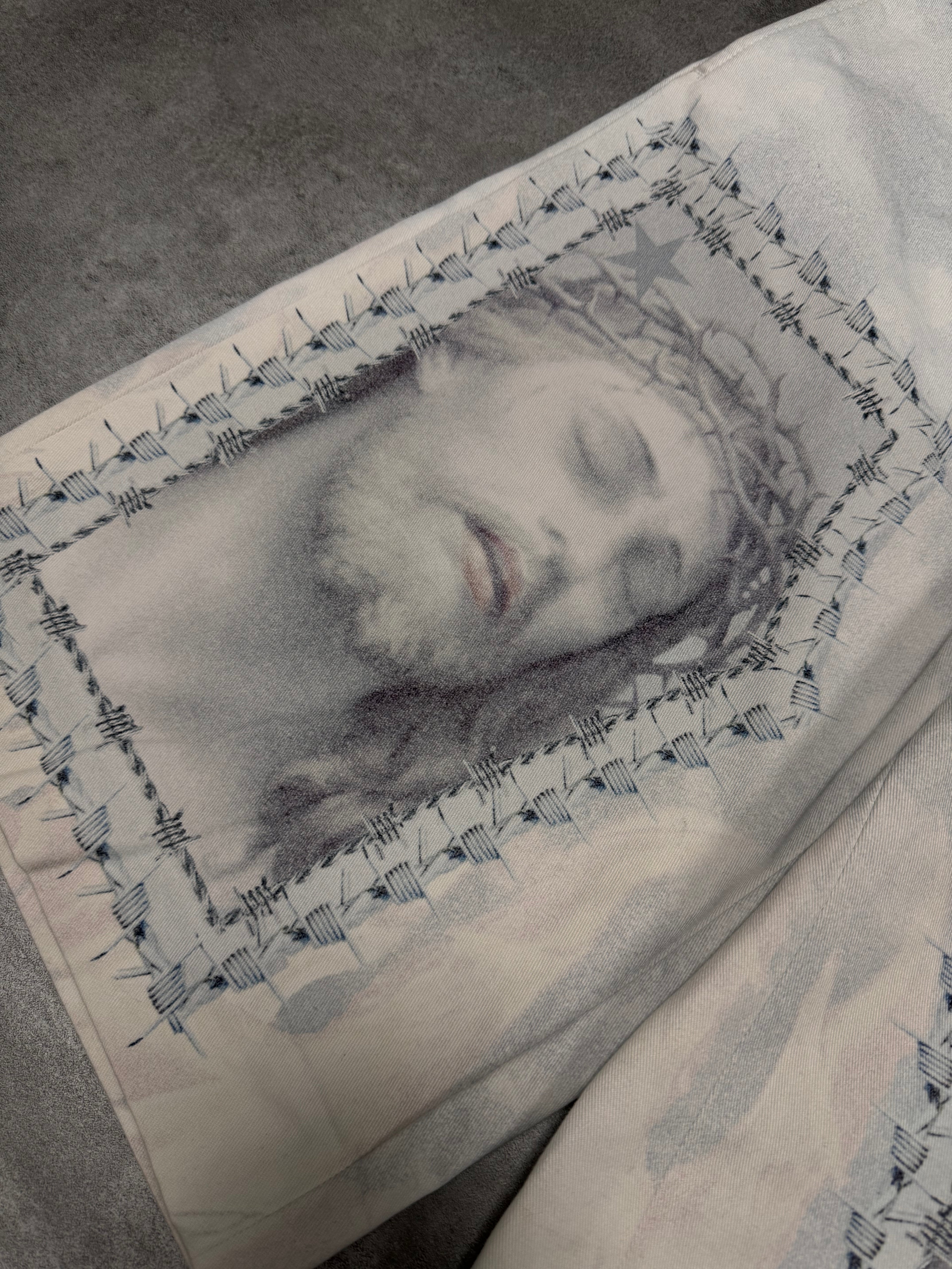 SS2016 Givenchy Christ Jesus Print Short