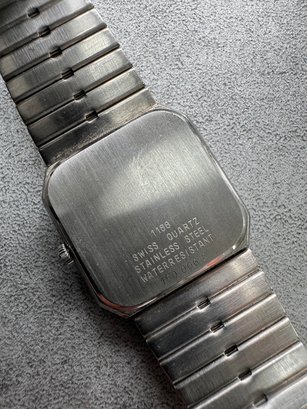 Jaeger-LeCoultre Stripes Golden Date Quartz Watch (OS)