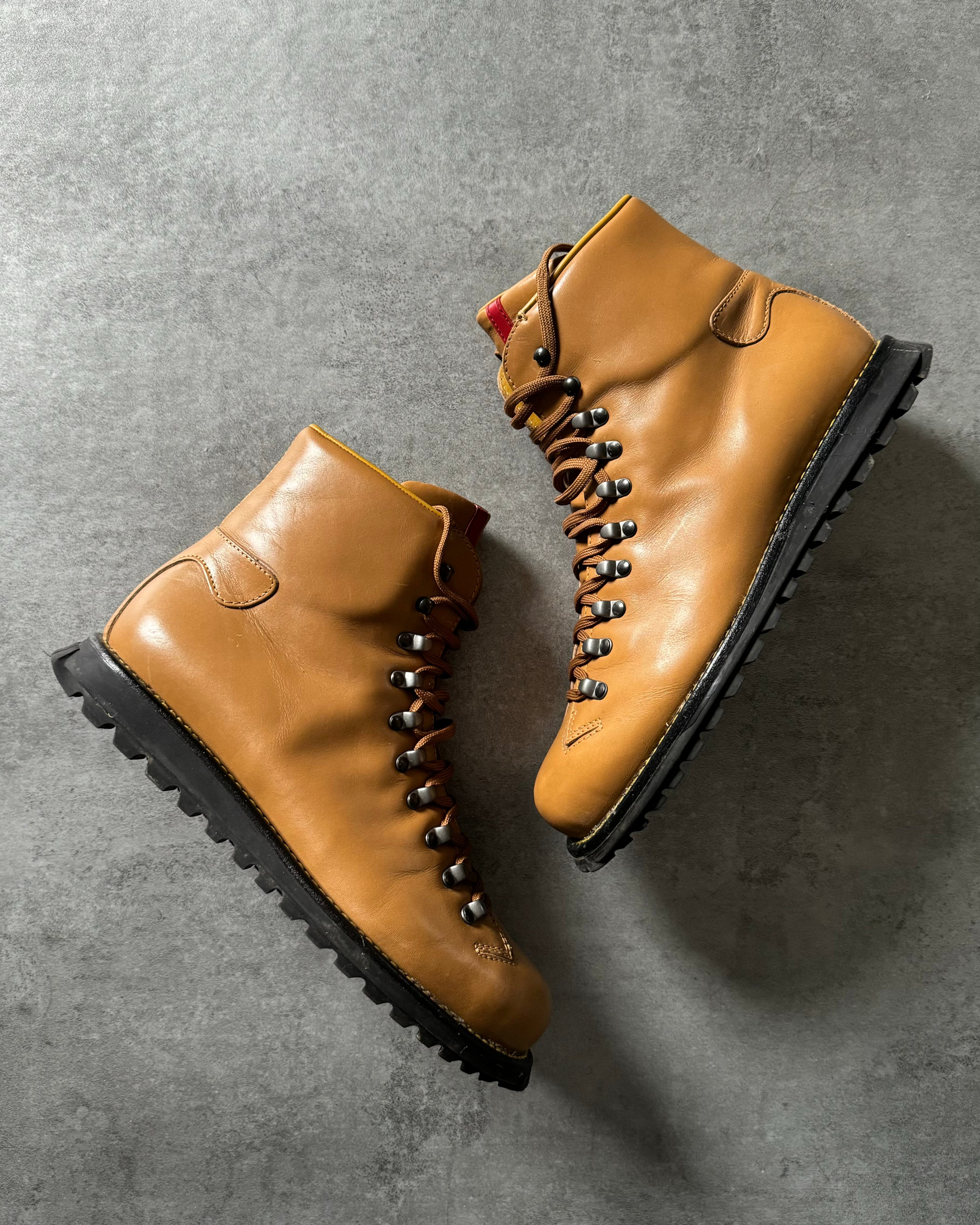 AW2001 Prada Hiking Mountain Leather Boots (42) - 2