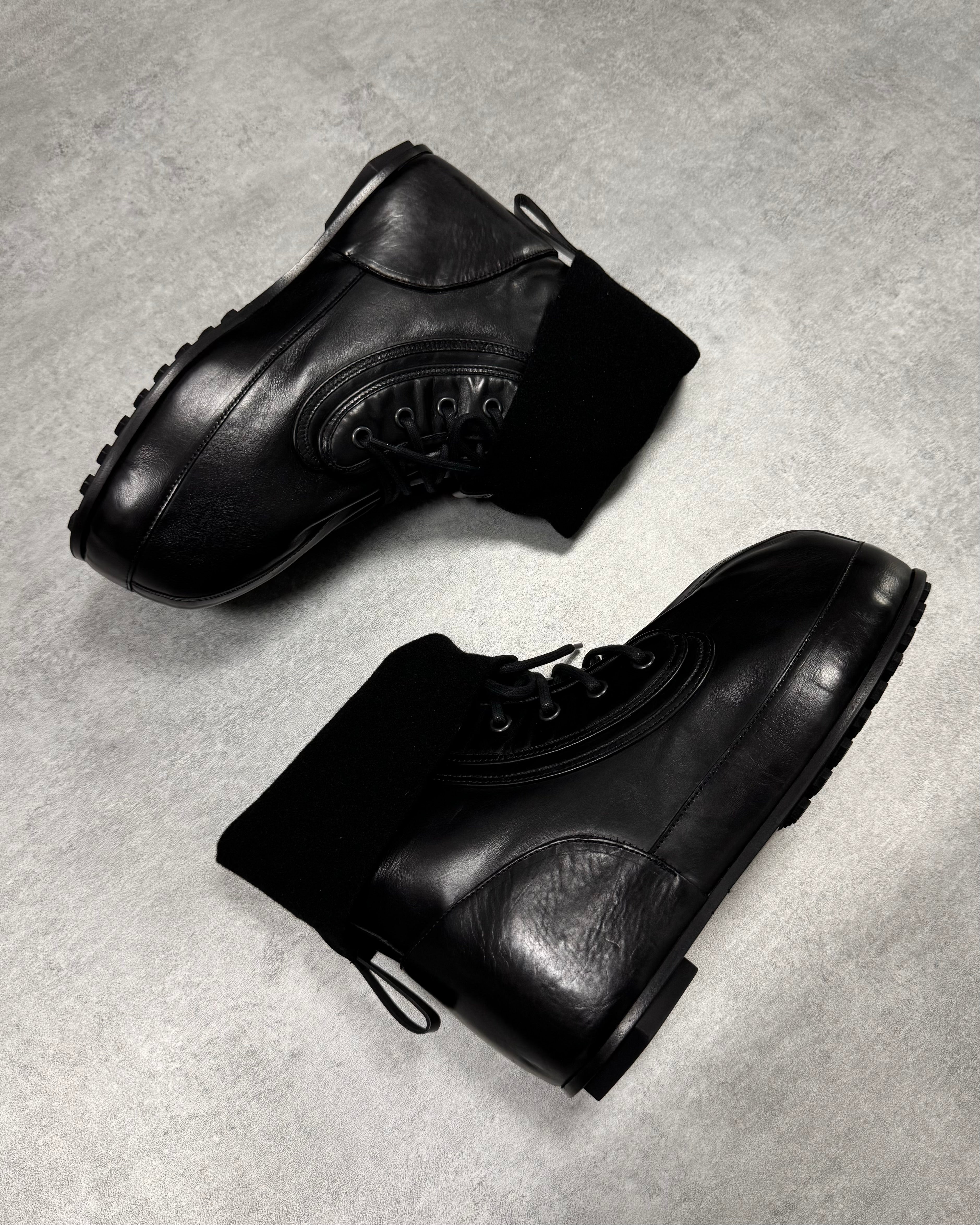 Givenchy (B).STROY Bunny Black Calf Leather Ankle Boots