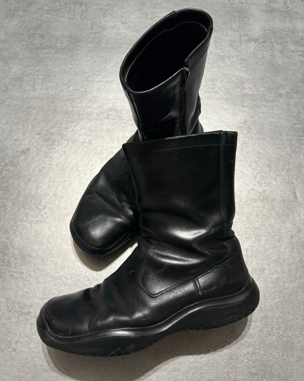 FW1999 Prada Ankle Vibram Black Leather Boots (45,5) - 3