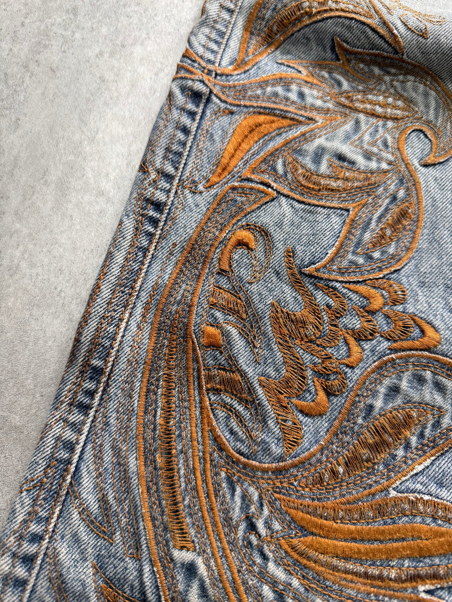 2000年代 Roberto Cavalli カウボーイ刺繍ジーンズ (S)