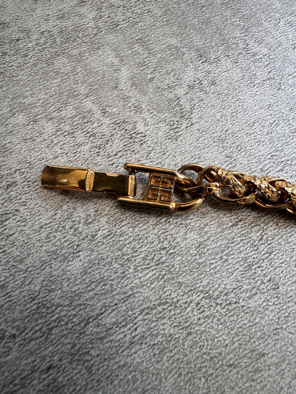 1980s Givenchy Twisted Golden Chain Link Bracelet