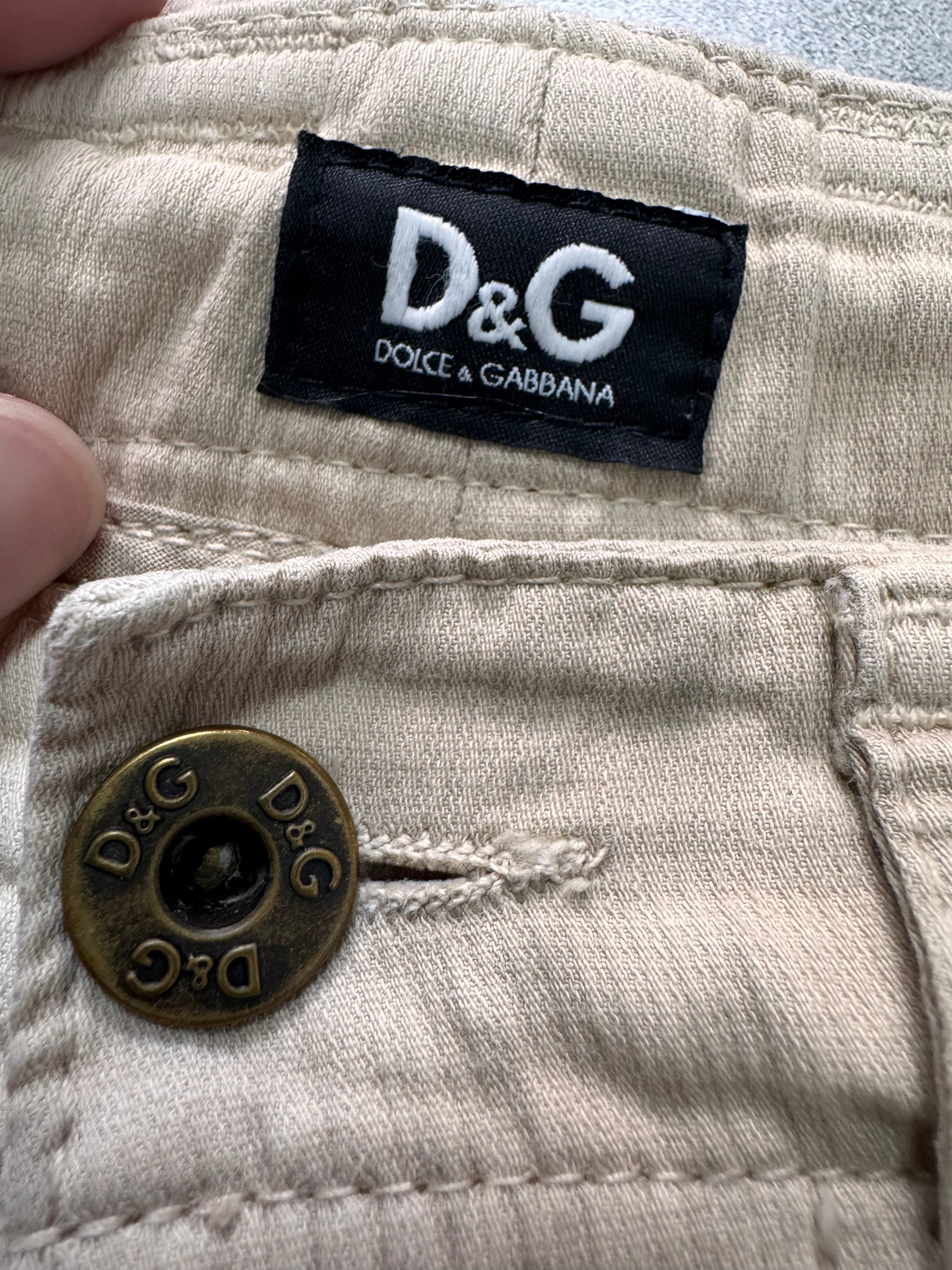 2000s Dolce & Gabbana Cargo Beige Short
