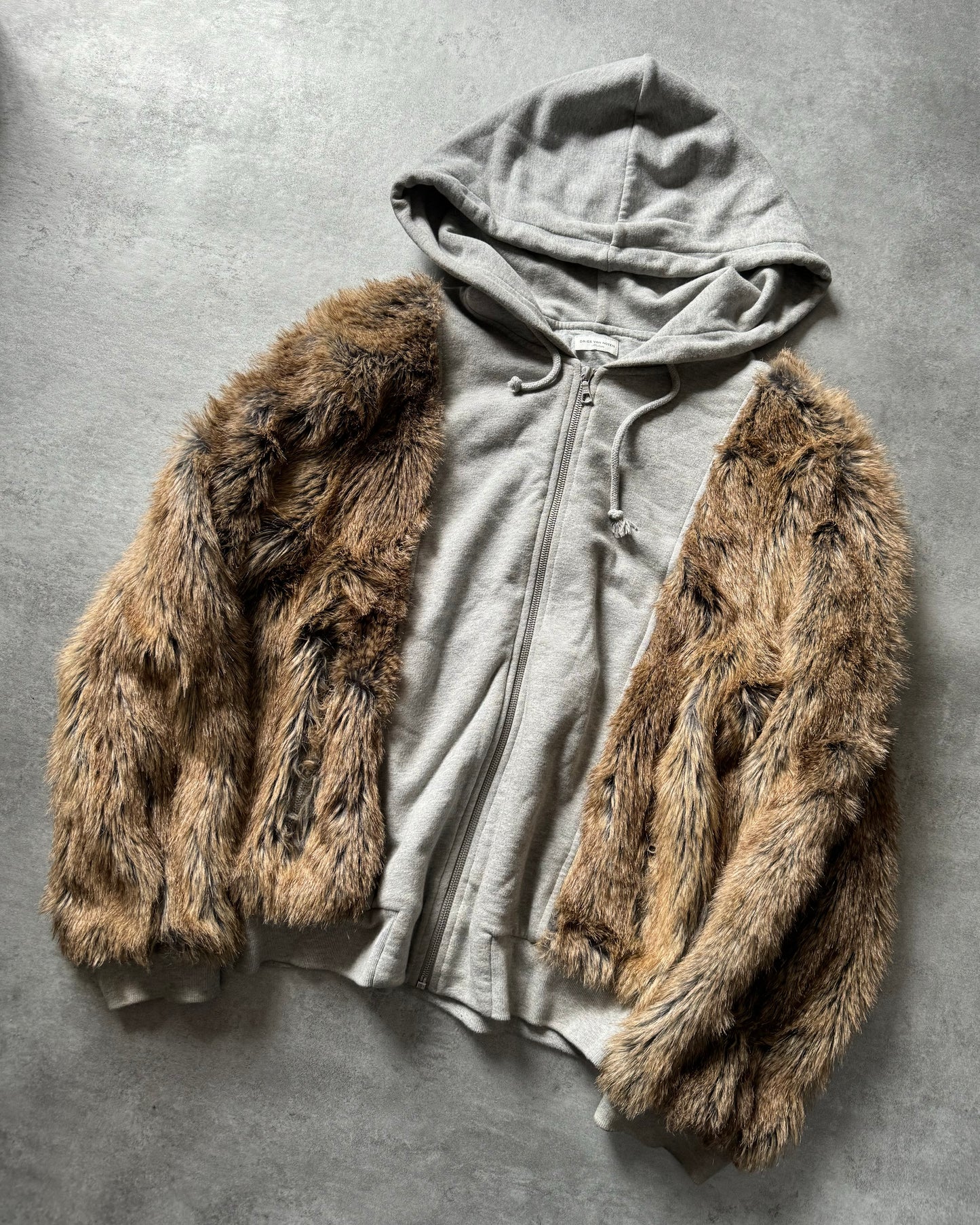 FW2020 Dries Van Noten Fur Hooded Grey Sweater (M) - 6