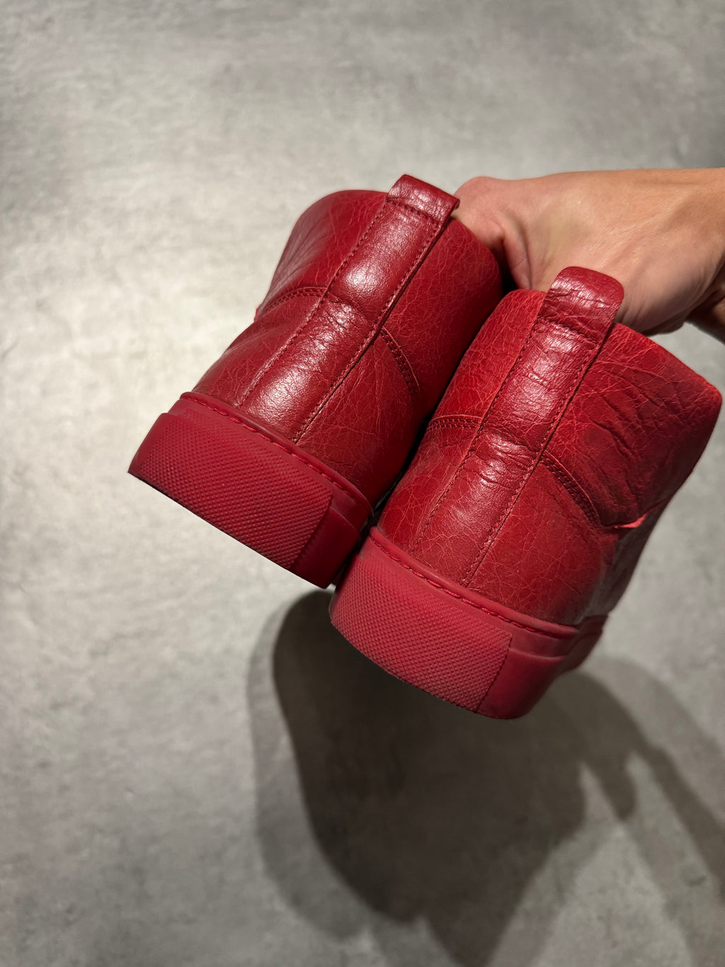 Balenciaga Arena Red High Top Leather Sneakers (41,5eu/us8)