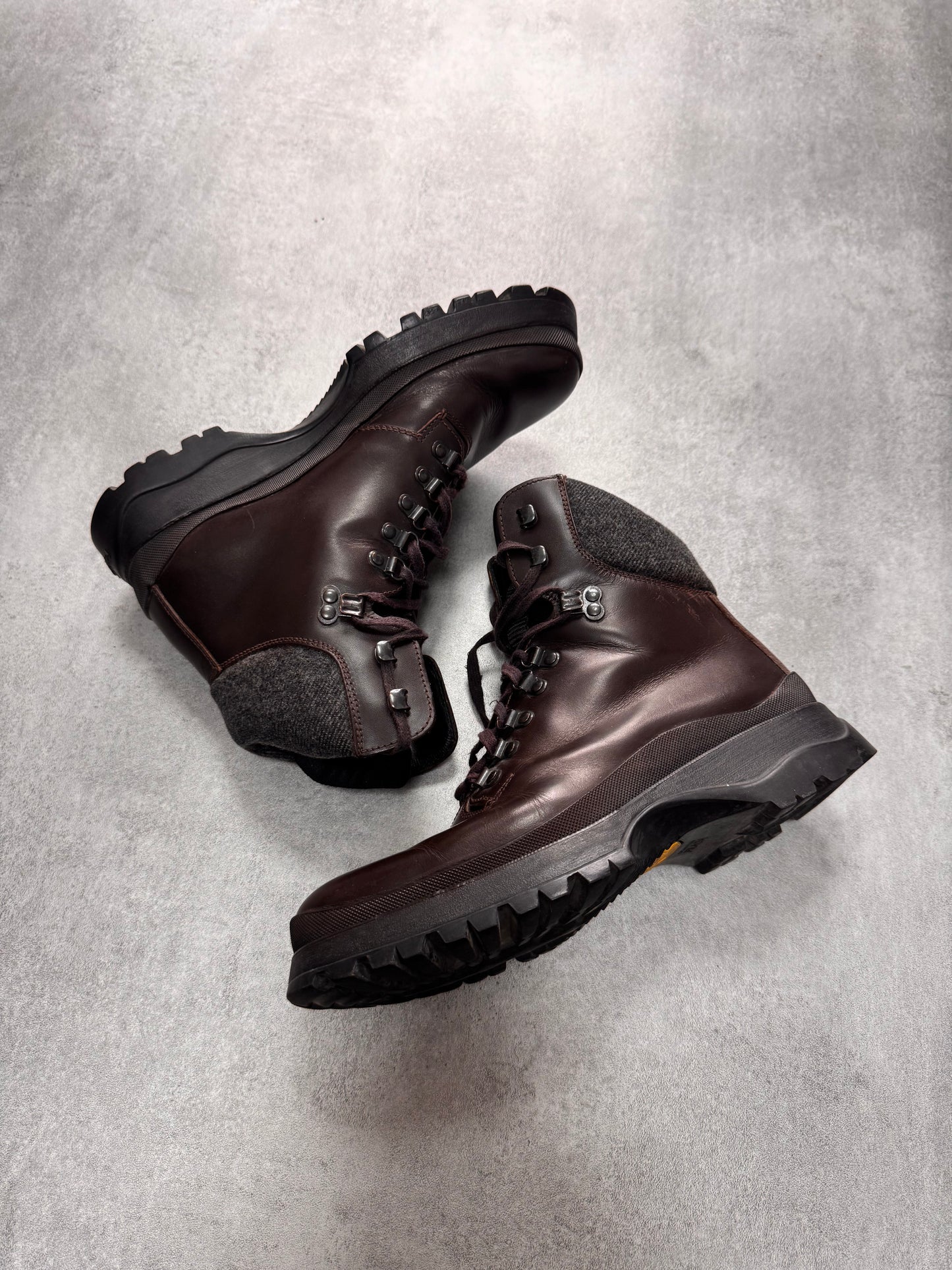 FW1999 Prada Brown Leather Hiking Boots (40eu/us7)