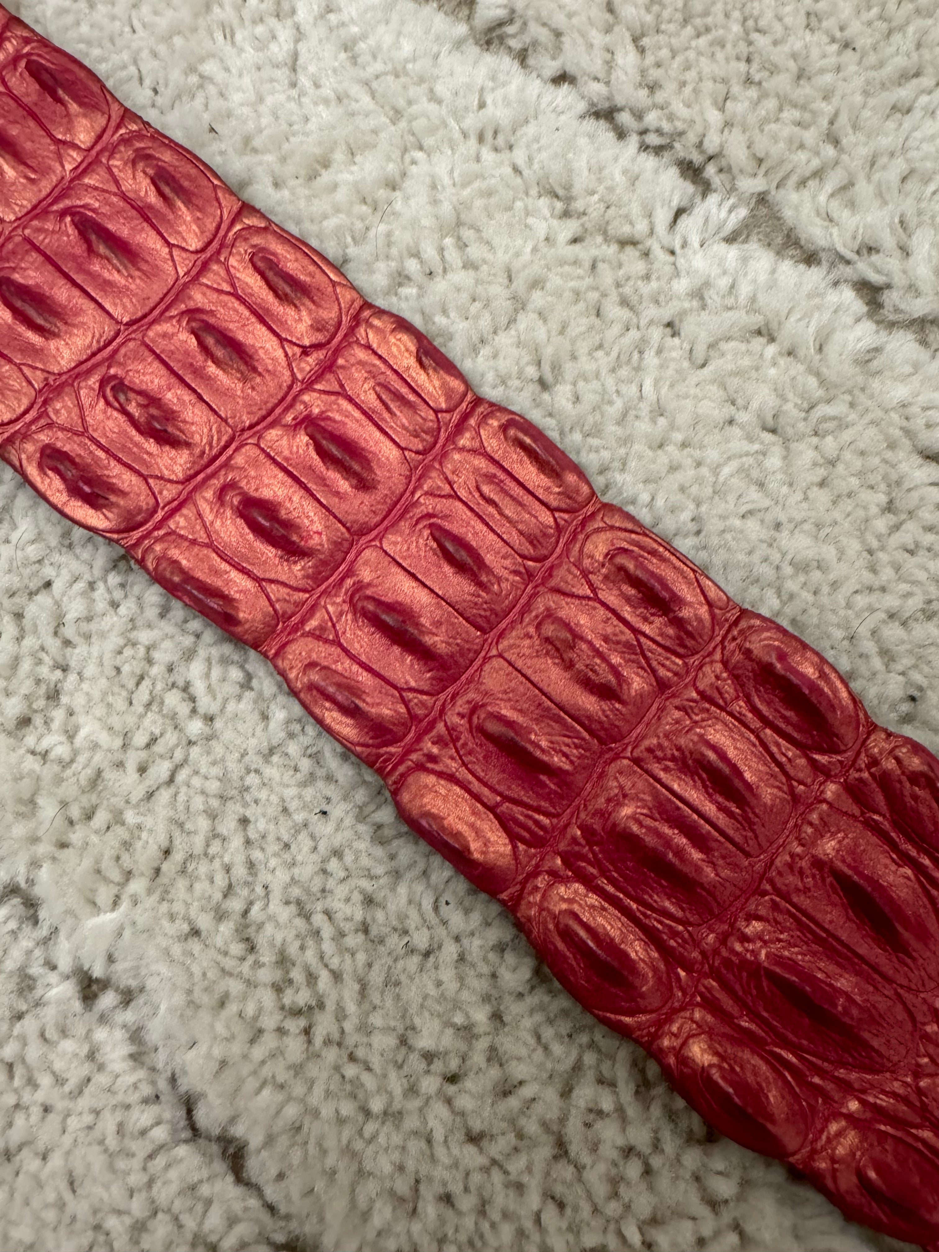 SS2005 Roberto Cavalli 亮粉色鳄鱼皮腰带