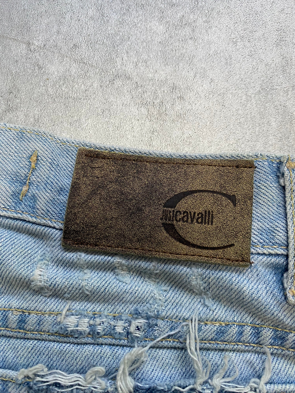 ジャスト カヴァリ クリスタル装飾デニム ジーンズ (XS)