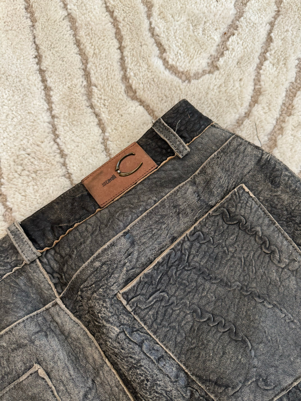 00s Cavalli スカーレッド生革パンツ(M/L)