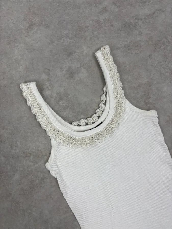 2000s D&G Dolce & Gabbana White Ribbed Ornated Tank Top  ZJzOFbu 4