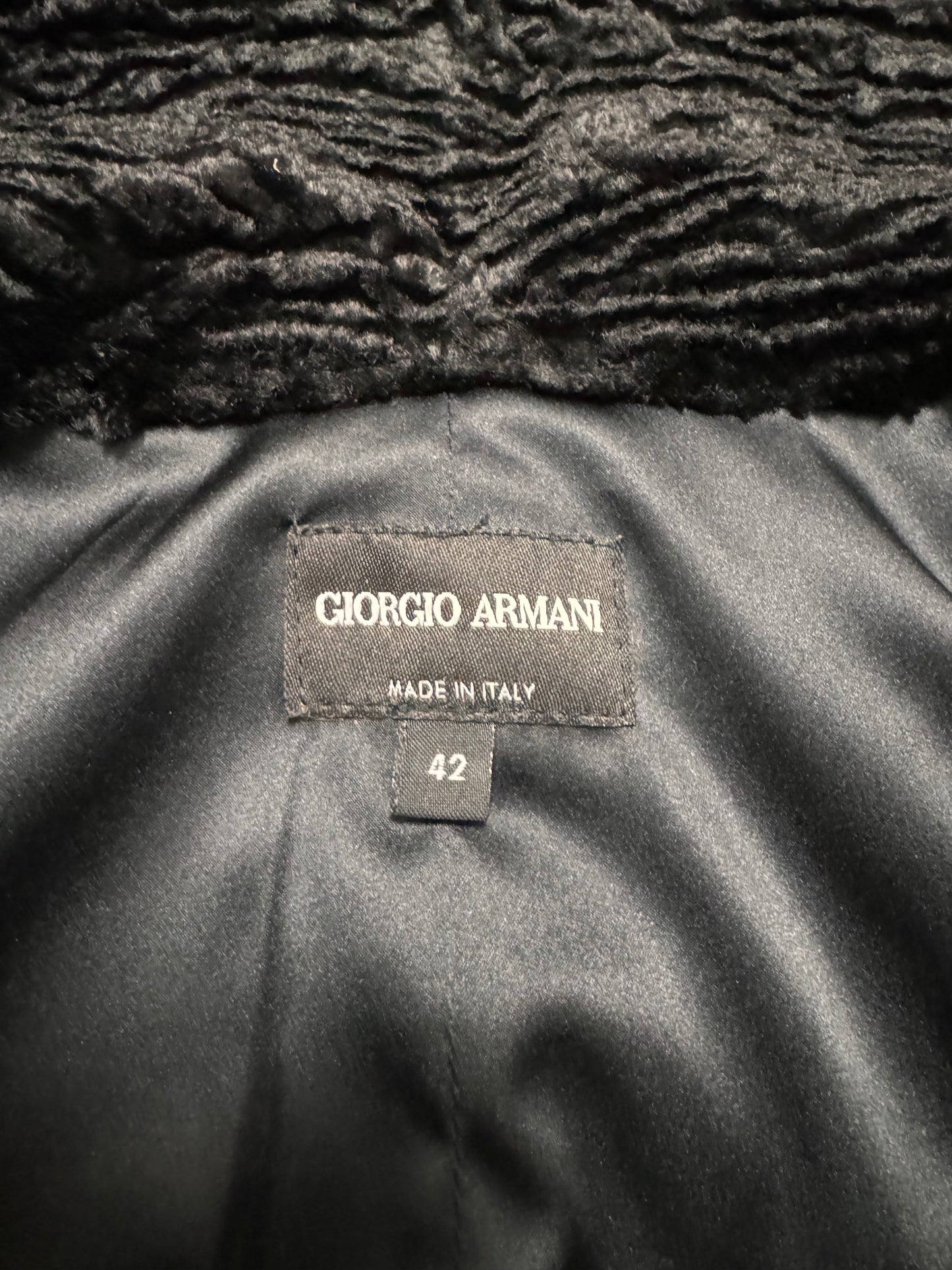 2000 年代 Giorgio Armani Astrakan 羊皮高领夹克 (XS)